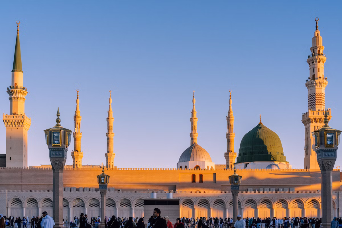 Beautiful Islamic mosque - Little Ummah Explorers